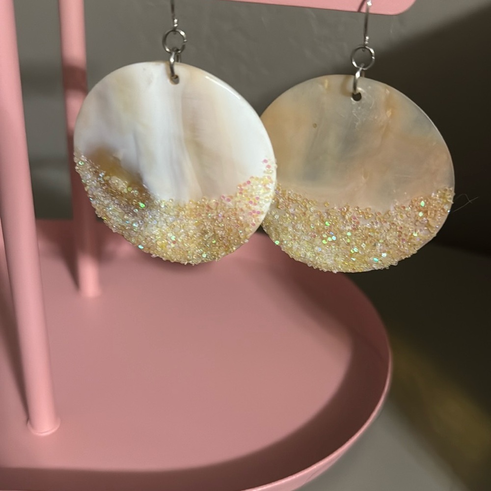 NWOT Iridescent Shell Earrings with Glitter Accents